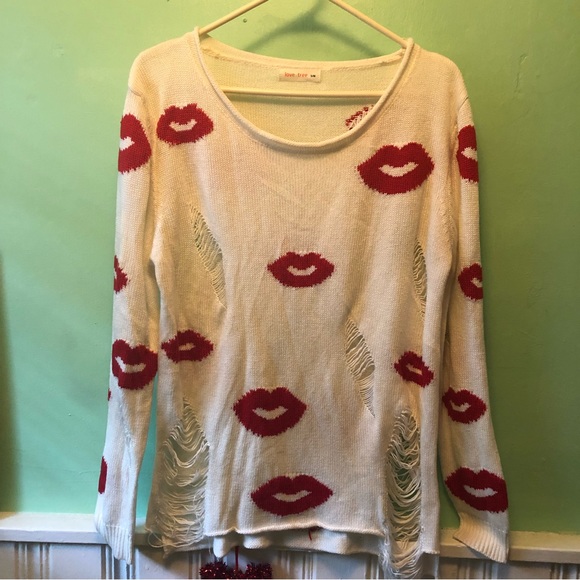 Gorgeous Love Tree Distressed Sweater with Lips - Picture 1 of 8